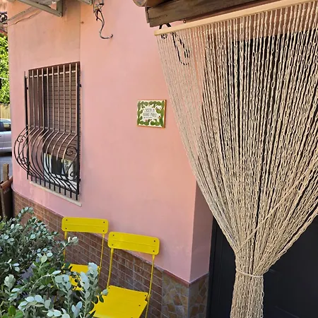 Holiday home Casetta Di Nonno Paolo